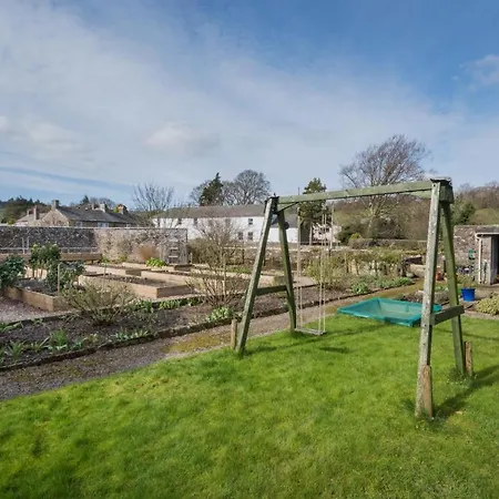 Prázdninový dům 2 Bed In Sz212 *